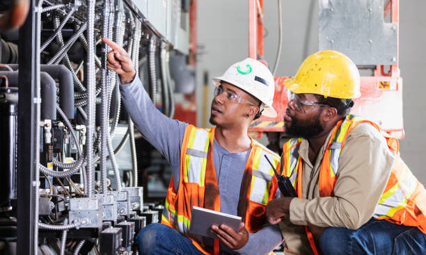 Best Electrical Contractors for Businesses  in Hartsdale, NY